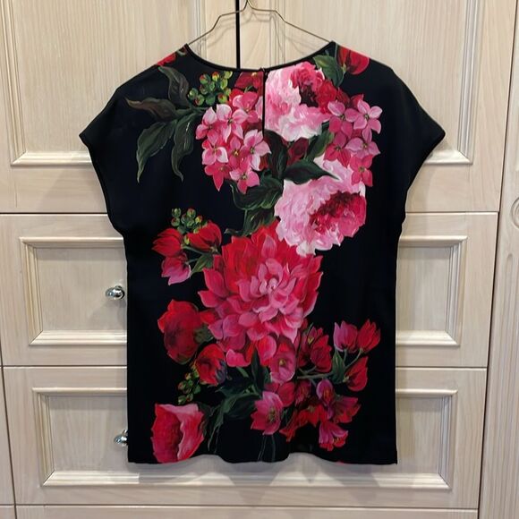 Dolce & Gabbana Floral Black Top Size 38  Small/medium - Picture 2 of 3